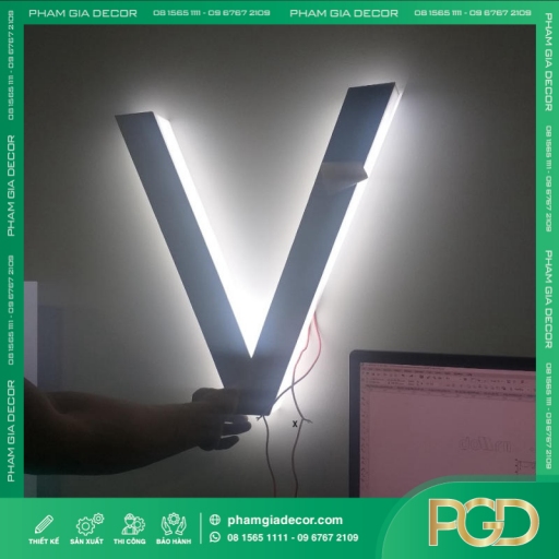 Làm Chữ Nổi Mica Hắt Nền Trên Nền Alu Trắng Sang thumb