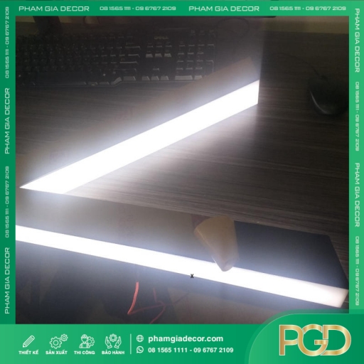 Làm Chữ Nổi Mica Hắt Nền Trên Nền Alu Trắng Sang thumb