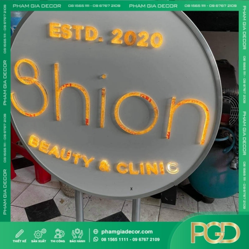 Làm Bảng Vẫy Mica Hút Nổi Spa Shion thumb