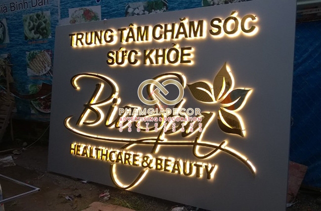 Thiết kê - thi công bảng hiệu Spa – Hair Salon