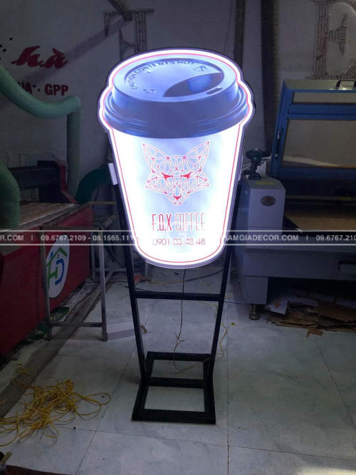 làm pano xuyên tết