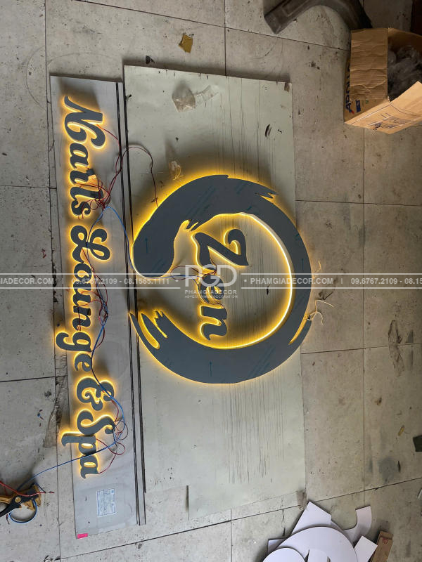 làm chữ nổi bảng hiệu đi nước ngoài