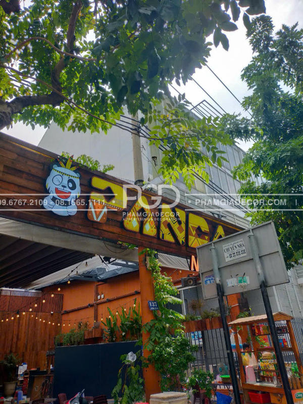 sửa bảng hiệu lễ giải phóng 30/4