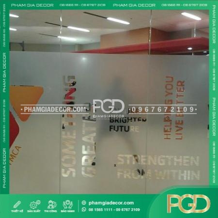 cat decal cat mo chu dan kinh gan day