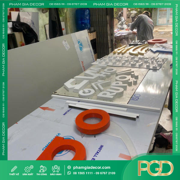 GIA CÔNG CHỮ INOX SƠN TĨNH ĐIỆN