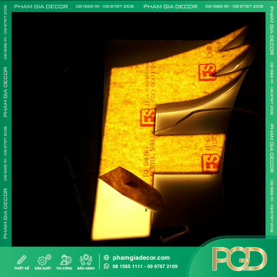 gia công chữ nổi 3d giá rẻ