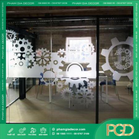 In Decal Cắt Chữ Giải Pháp Trang Trí