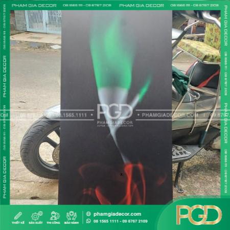 làm bảng hiệu alu chữ nổi công ty nội thất home mas