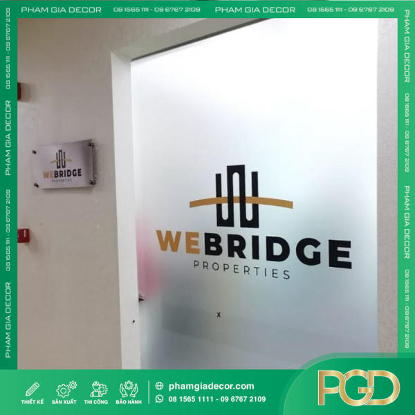 Chữ Decal Dán Kính Decal Cát Mờ